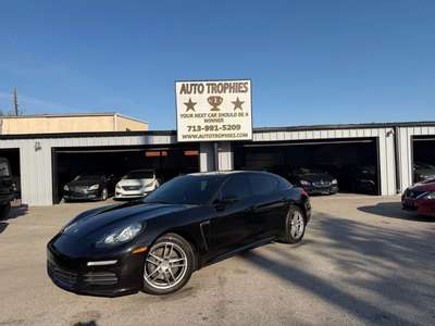 2014 Porsche Panamera 4 Sedan 4D