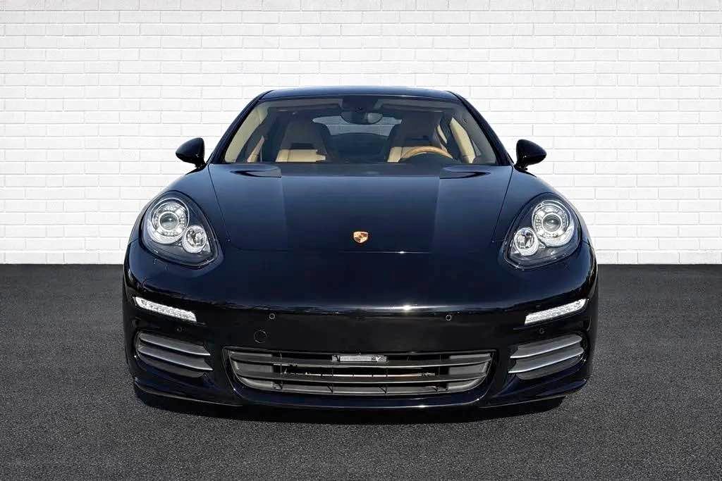 2016 Porsche Panamera - Sedan 4D