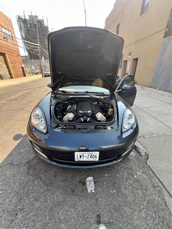 2010 Porsche Panamera - 10 Years Edition Sedan 4D
