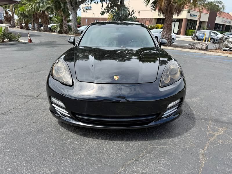 2011 Porsche Panamera - 4 Executive Sedan 4D