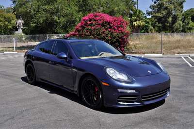 2014 Porsche Panamera