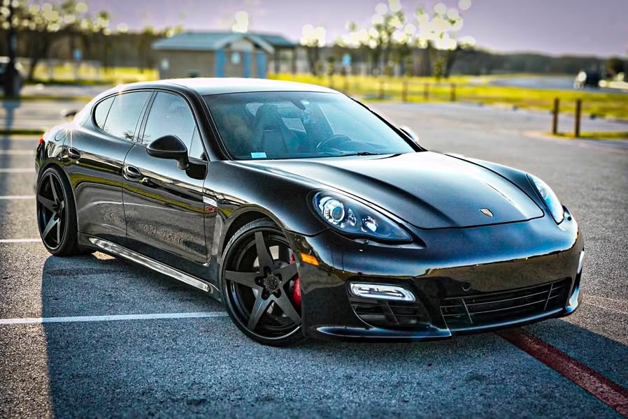 2013 Porsche Panamera - GTS Sedan 4D