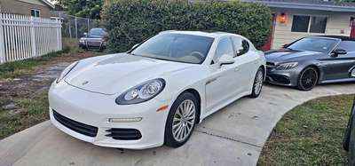 2014 Porsche Panamera - 4S E-Hybrid Executive Sedan 4D