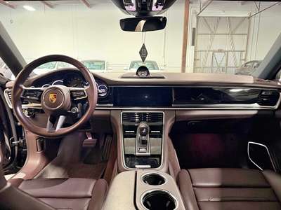 2021 Porsche Panamera