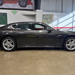 2013 Porsche Panamera 4S