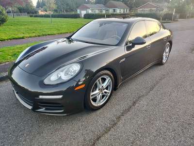 2014 Porsche Panamera - 4 Sedan 4D