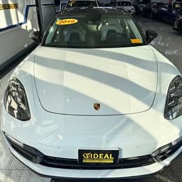 2019 Porsche Panamera GTS AWD