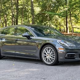 2020 Porsche Panamera 4S