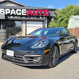 2023 Porsche Panamera 4 Platinum Edition Sedan 4D