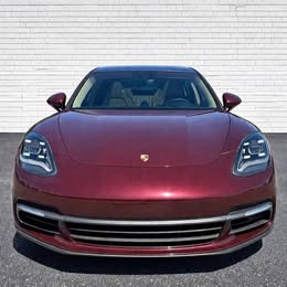2018 Porsche Panamera