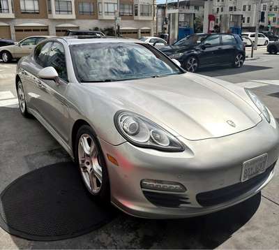 2011 Porsche Panamera - Sedan 4D
