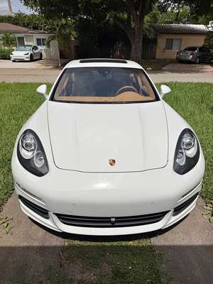 2014 Porsche Panamera - Sedan 4D