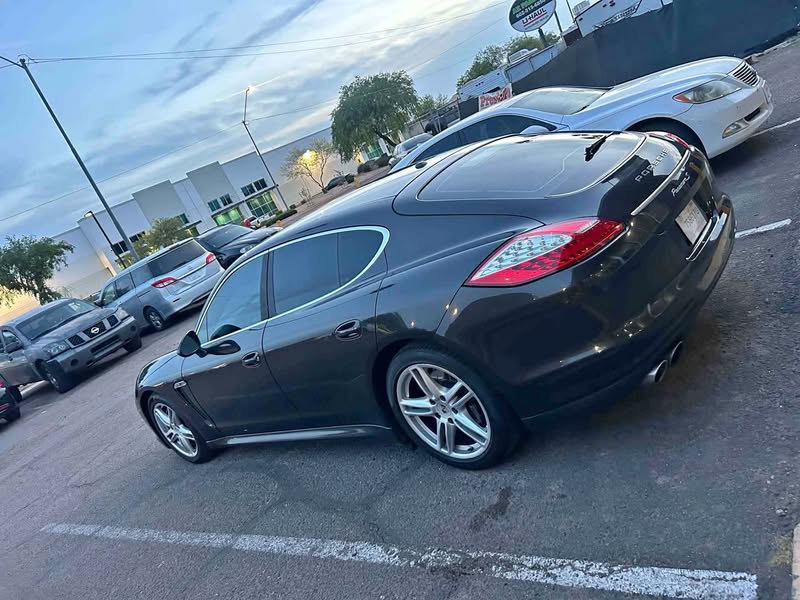 2012 Porsche Panamera - 4 Sedan 4D