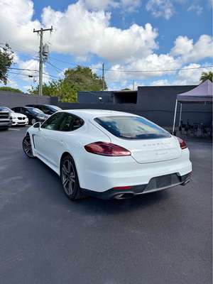 2014 Porsche Panamera