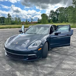 Porsche Panamera 4s 2017 89 000 miles