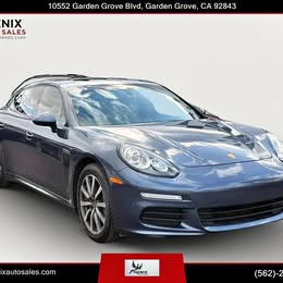 2015 Porsche Panamera 4 Sedan 4D