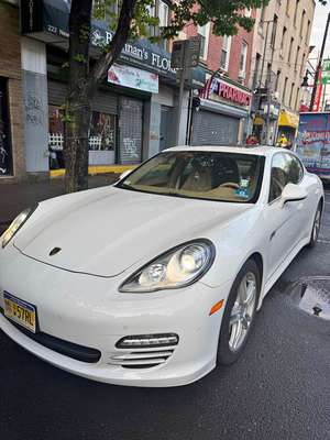 2011 Porsche Panamera - 4 Sedan 4D