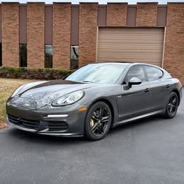 2016 Porsche panamera 4d hatchback rwd