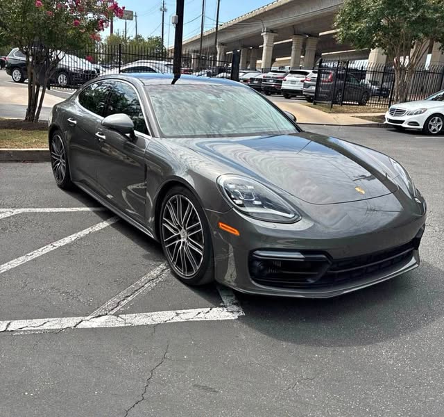 2018 Porsche Panamera - 4S Sport Turismo Sedan 4D