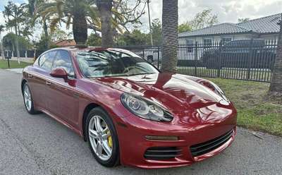 2015 Porsche Panamera - Sedan 4D
