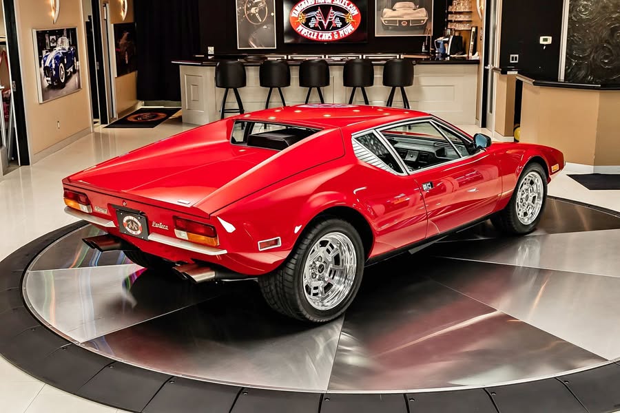 1973 Lincoln de tomaso pantera (import)