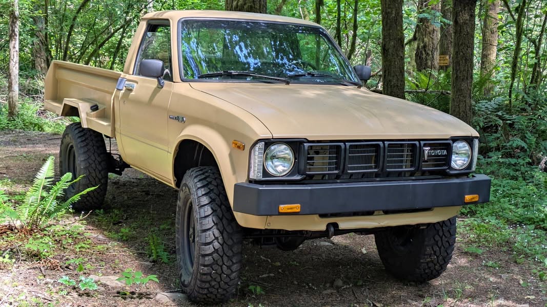 1981 Toyota pickup