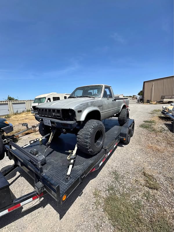 1983 Toyota pickup