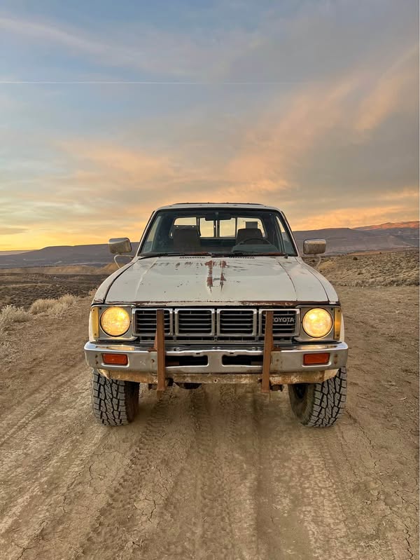 1981 Toyota pickup 4x4 longbed