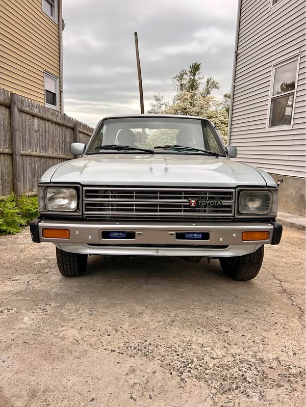 1983 Toyota pickup