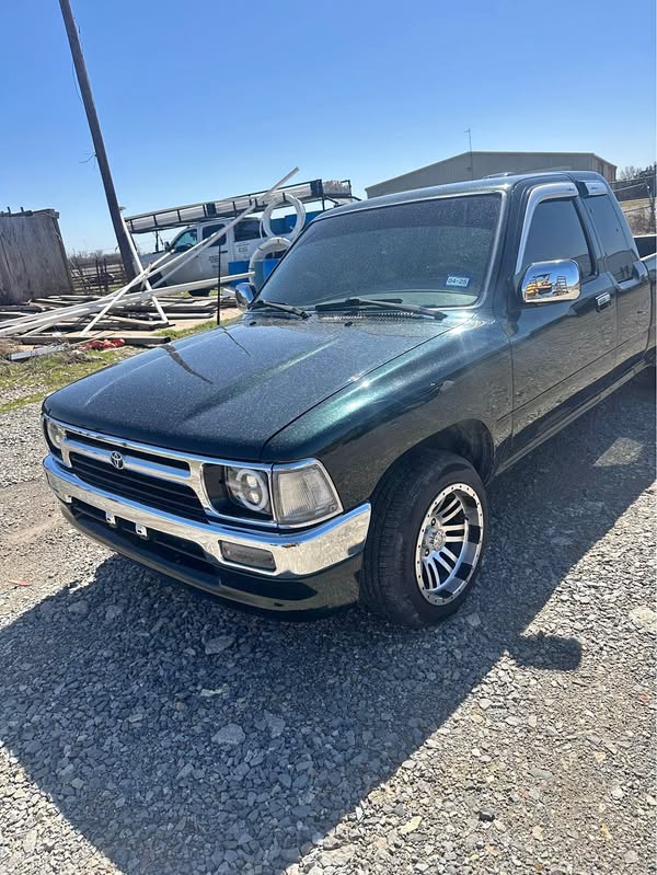 1995 Toyota Xtra Cab - Delxue Pickup