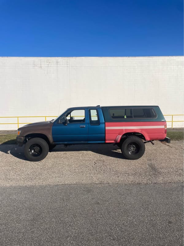 1994 Toyota Xtra Cab DX Pickup