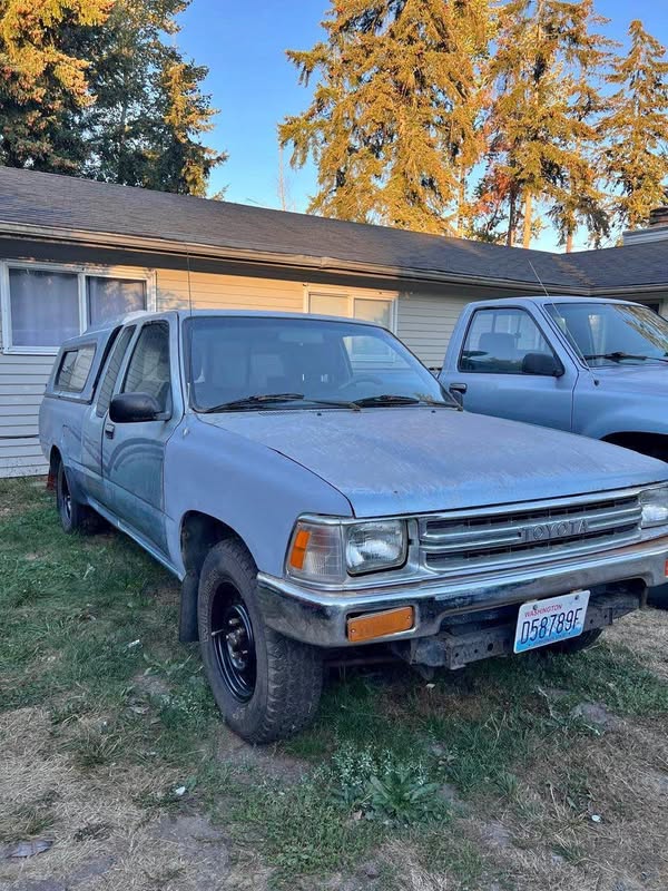 1989 Toyota Xtra Cab - Delxue Pickup