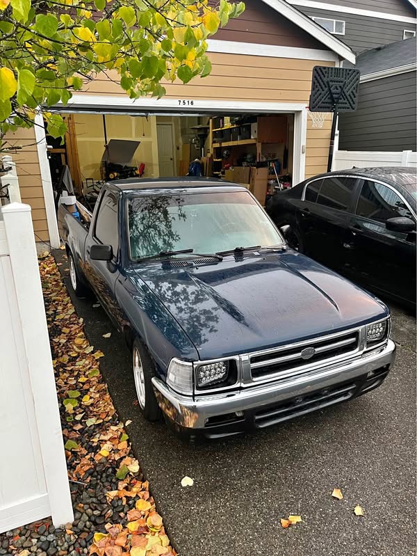 1990 Toyota pickup \u2757\ufe0ftrades only\u2757\ufe0f