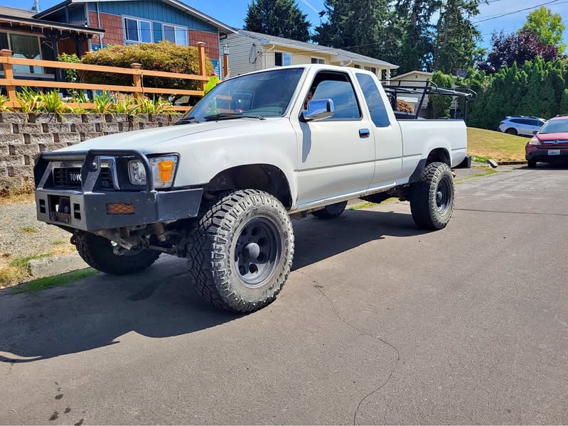 1991 Toyota Xtra Cab - SR5 Pickup