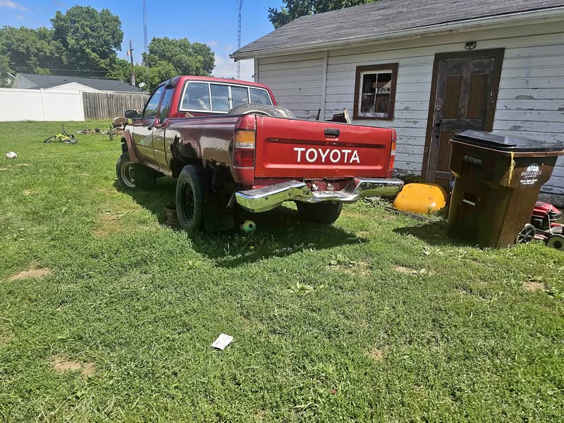 1993 Toyota Xtra Cab - SR5 Pickup