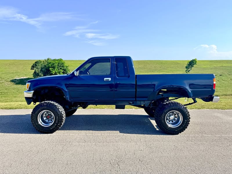 1989 Toyota pickup