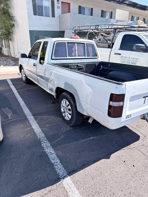 1994 Toyota Pickup - DlX