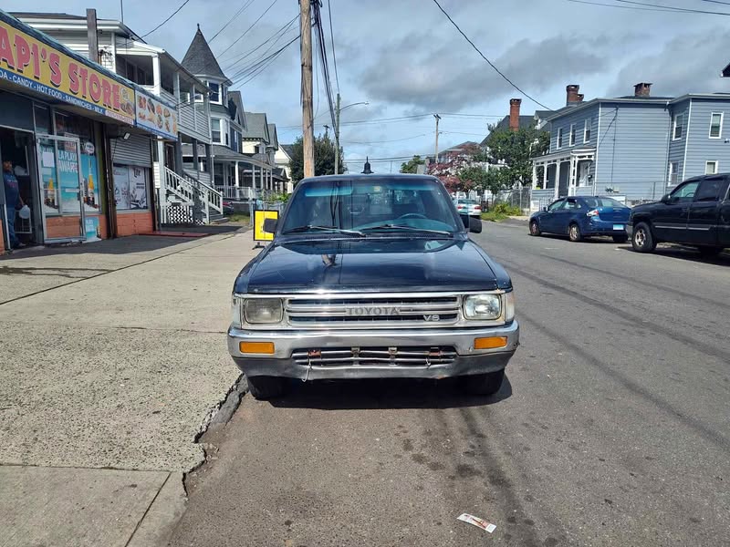 1989 Toyota Xtra Cab - SR5 Pickup