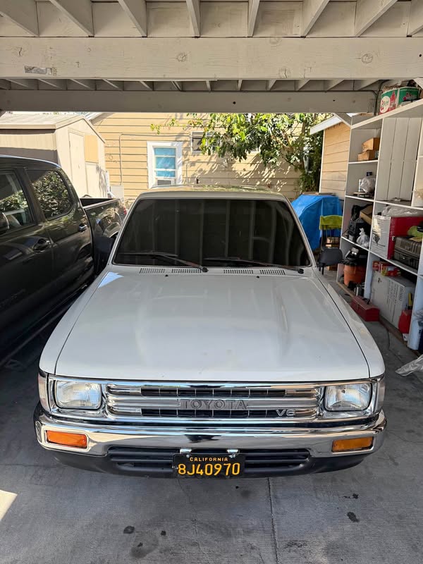 1989 Toyota Xtra Cab - SR5 Pickup