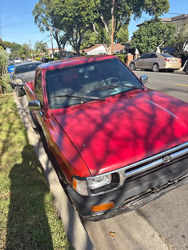 1992 Toyota pickup truck - 2wd