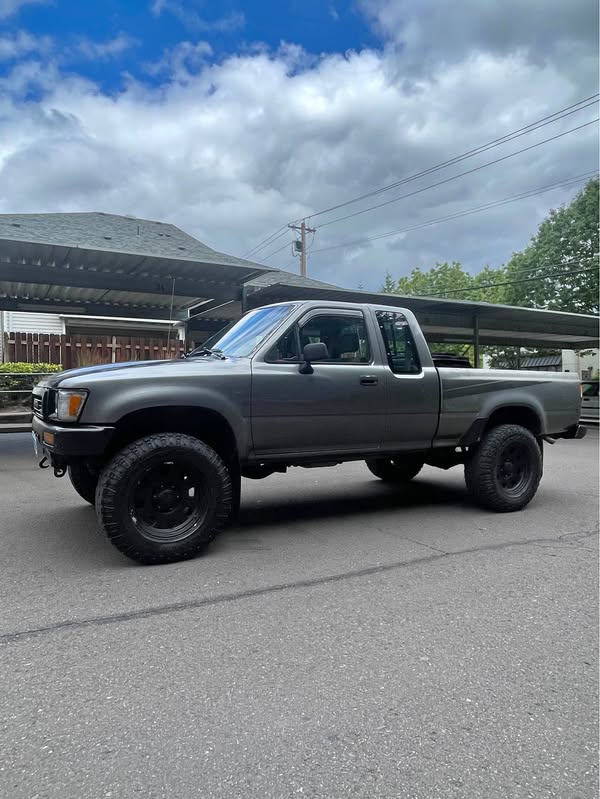 1989 Toyota  Pickup