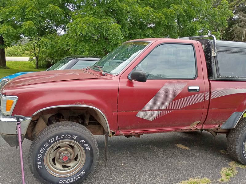 1989 Toyota Pickup 4WD Manual transmission 5 speed