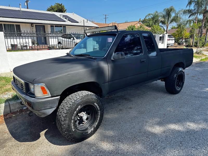 1989 Toyota truck 4x4  - Pickup 4x4