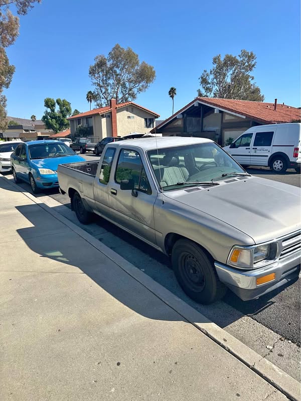 1993 Toyota Xtra Cab - SR5 Pickup