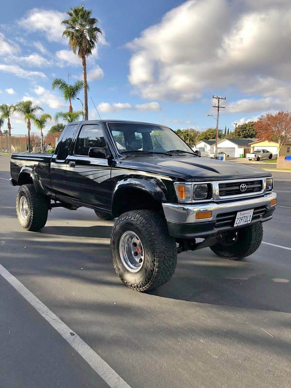 1993 Toyota pickup 4x4 - 4x4