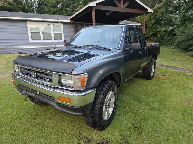1993 Toyota Xtra Cab - DX Pickup