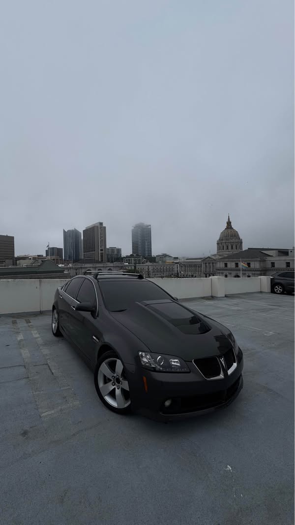 2009 Pontiac G8 - GT Sedan 4D