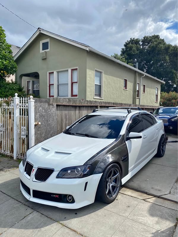 2009 Pontiac G8 - GT Sedan 4D