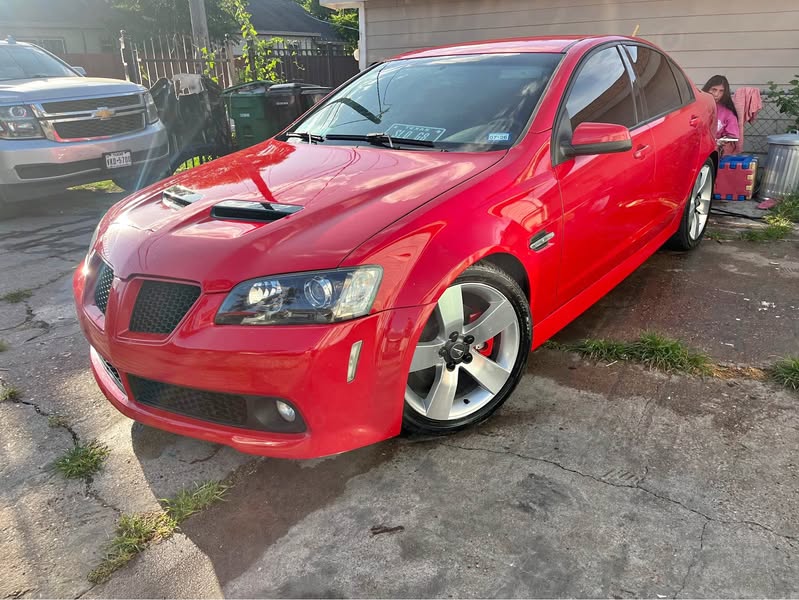 2009 Pontiac G8 - GT Sedan 4D