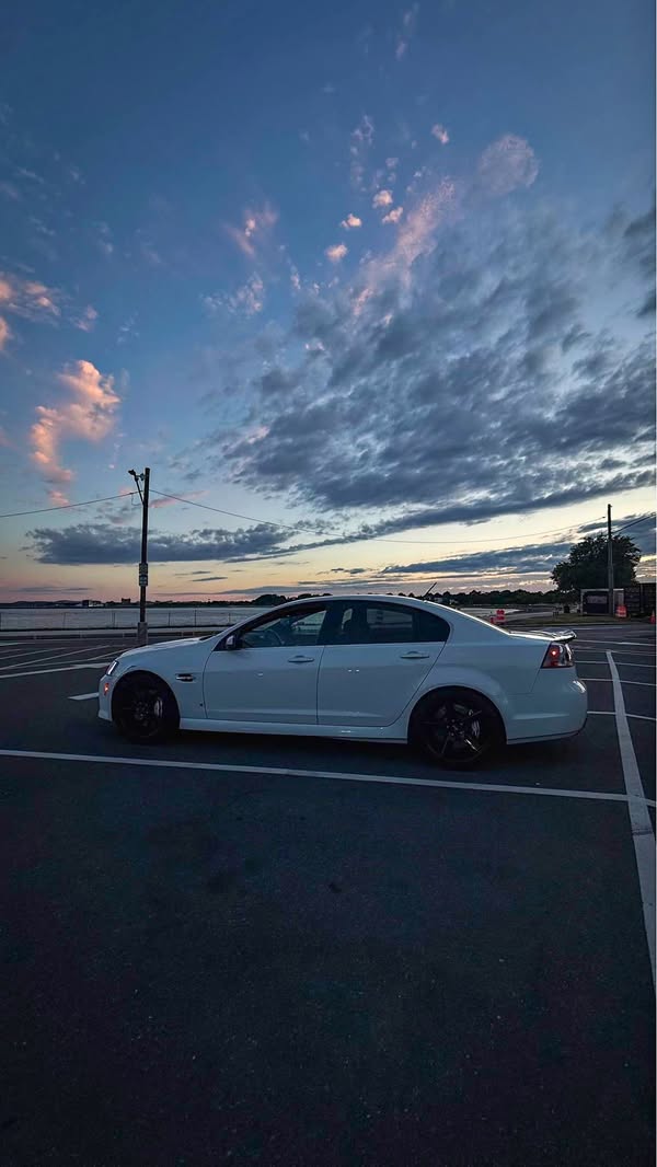 2008 Pontiac G8 - GT Sedan 4D